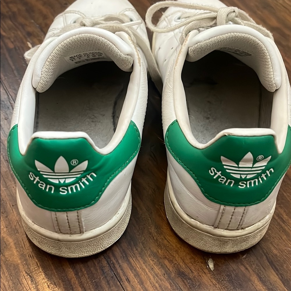Adidas Stan Smith White Sneakers with Green Detail